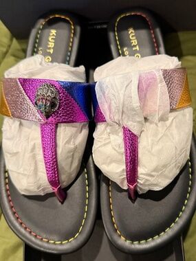 Kurt Geiger Kensington T-Bar Sandal